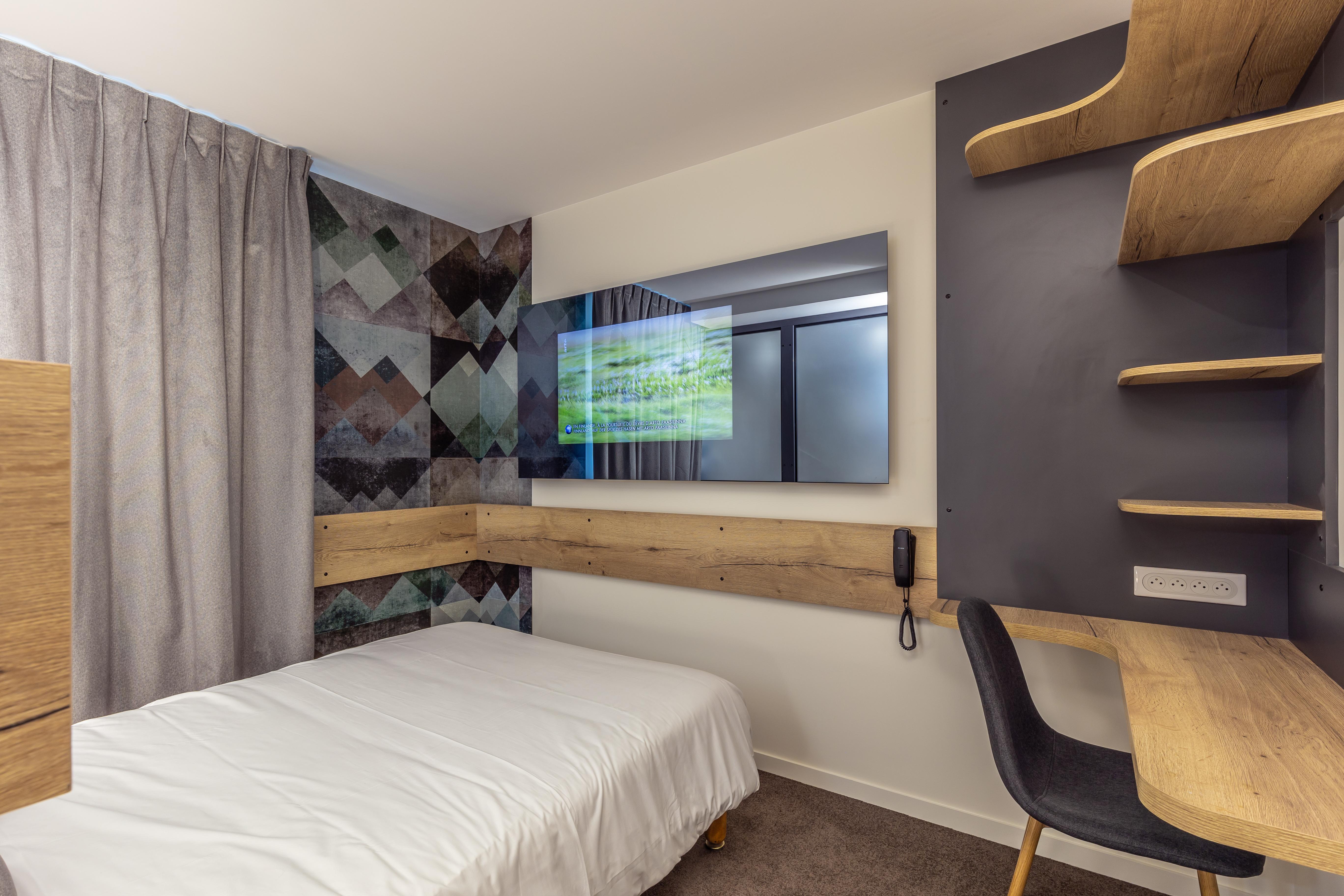 The Originals City, Hotel Helios, Roanne Nord Mably Экстерьер фото