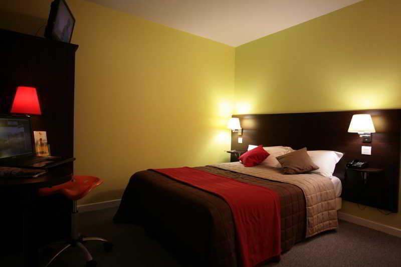 The Originals City, Hotel Helios, Roanne Nord Mably Экстерьер фото